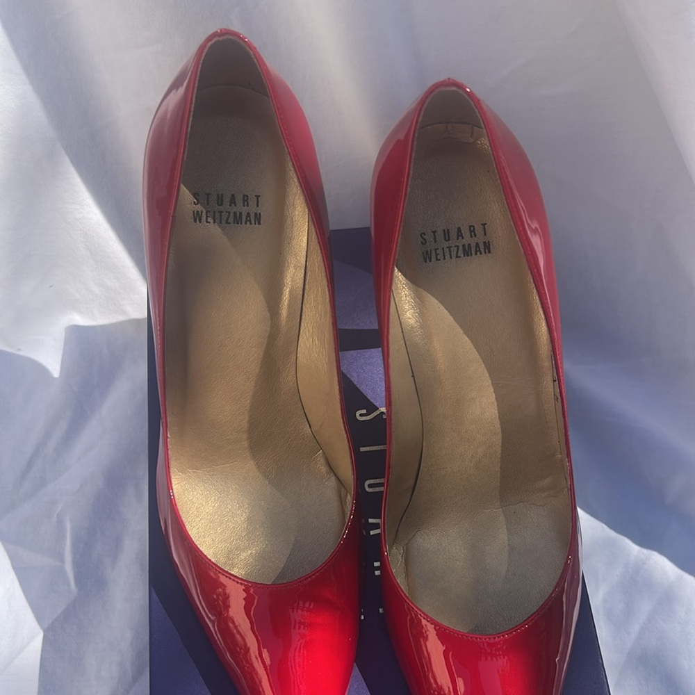 Stuart Weitzman Fever Red Patent Leather Pumps size 9.5 - Picture 2 of 6